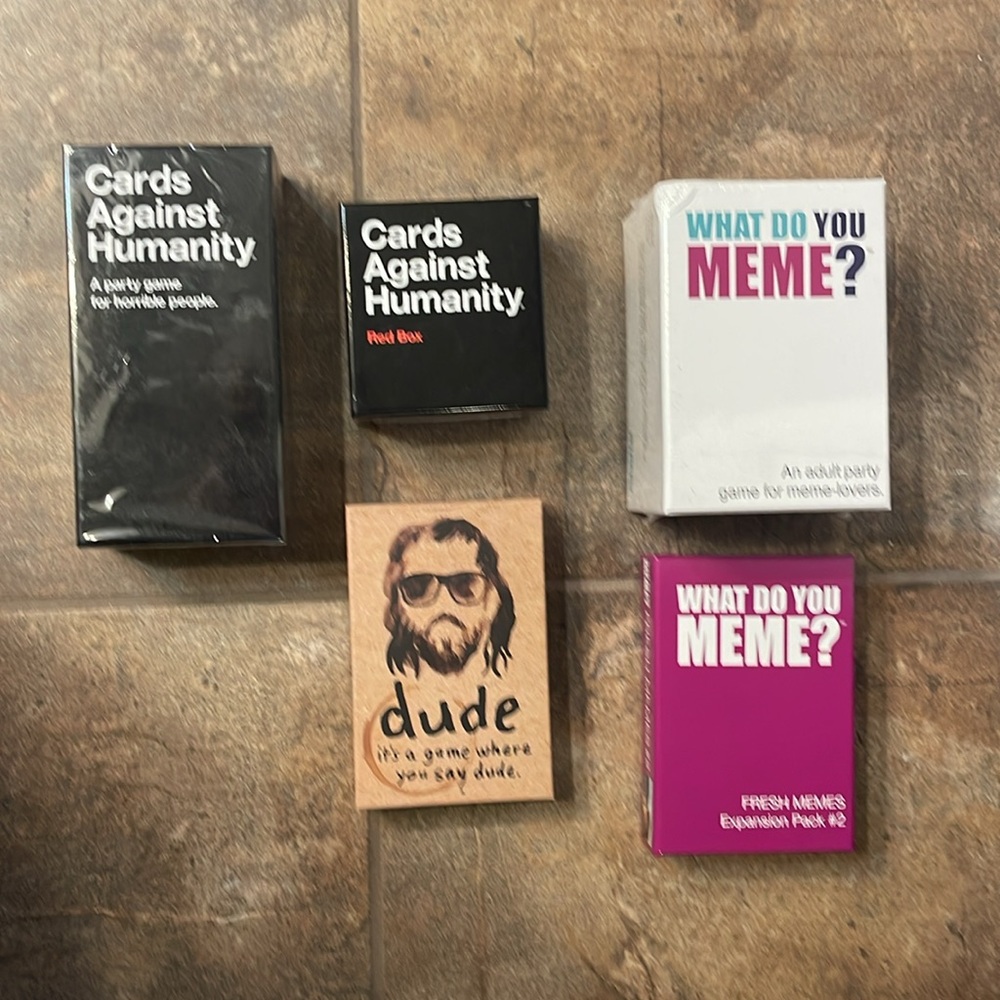 CARDS AGAINST HUMANITY + OTHERS (Bundled)